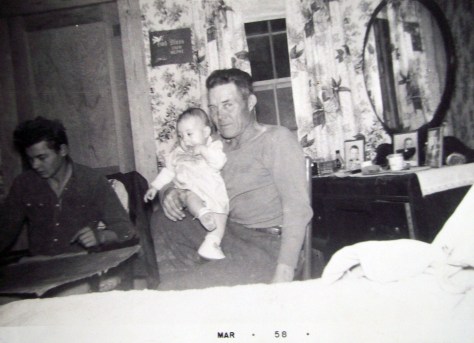 101208 lynette pix of pix (4)