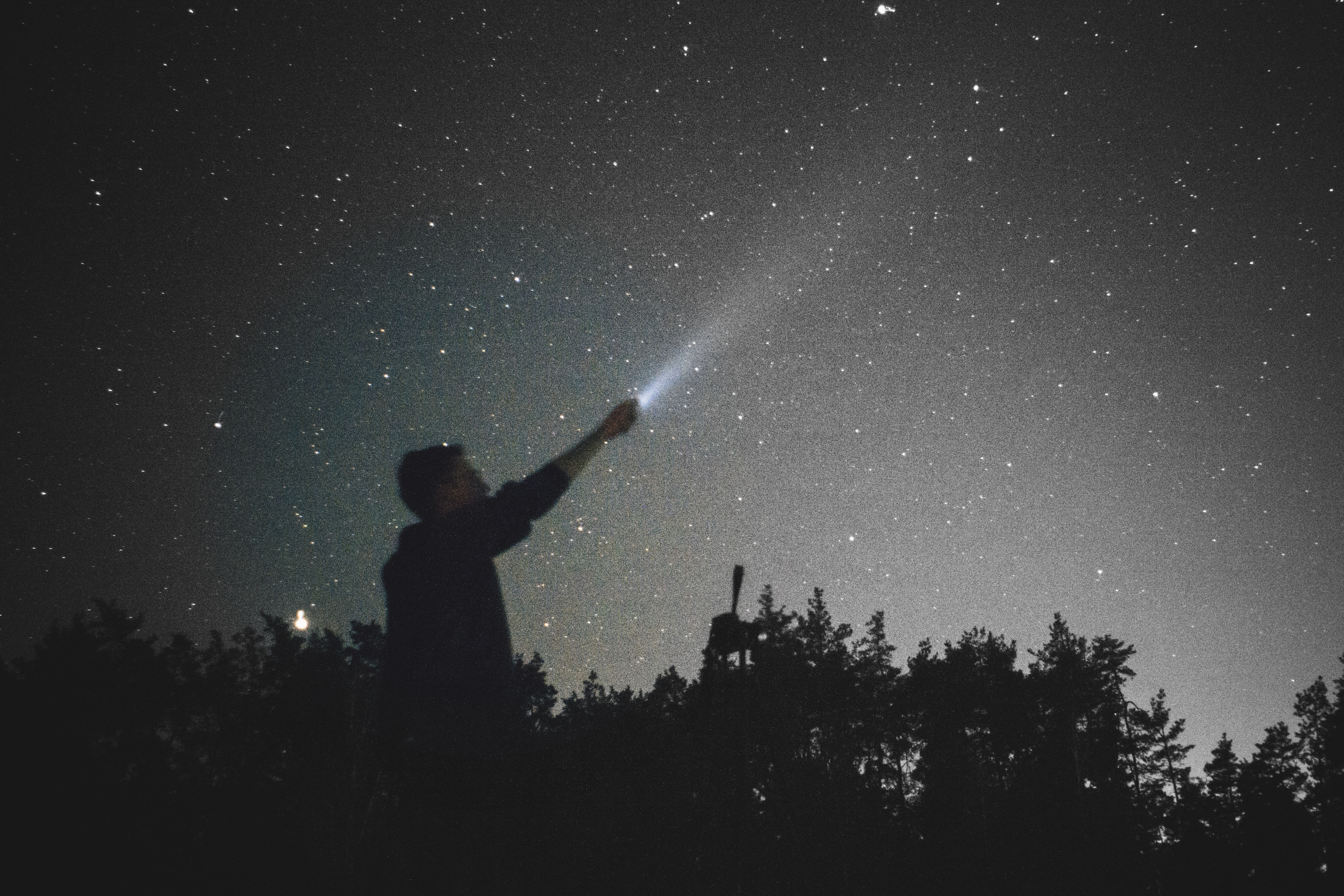 ihor-malytskyi-R03V_bwMTw8-unsplash