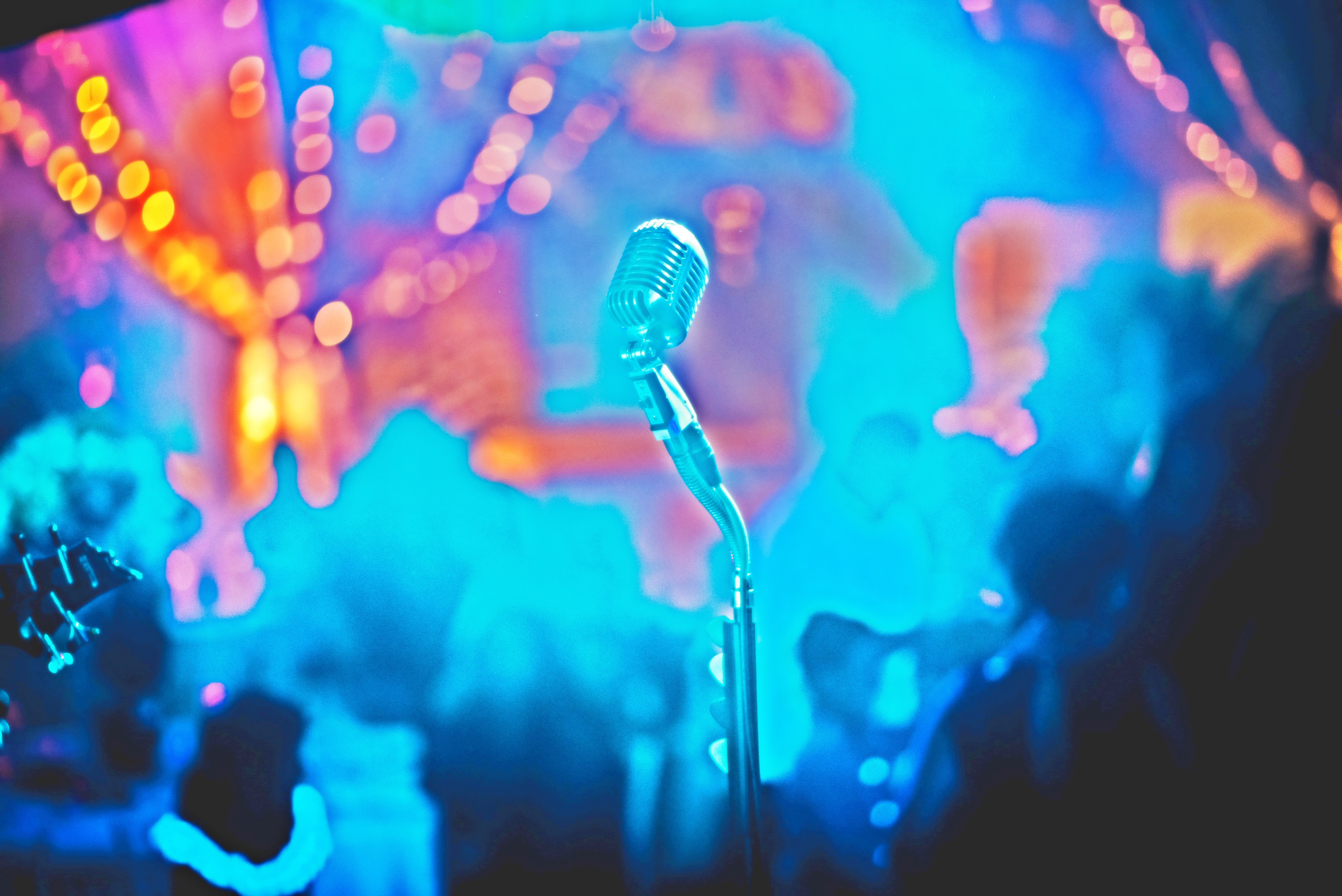 bruno-emmanuelle-Gi6-m_t_W-E-unsplash